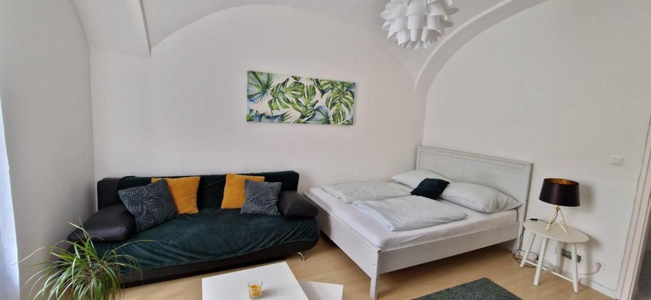 Gold 3 Apartment Sopron Exterior photo